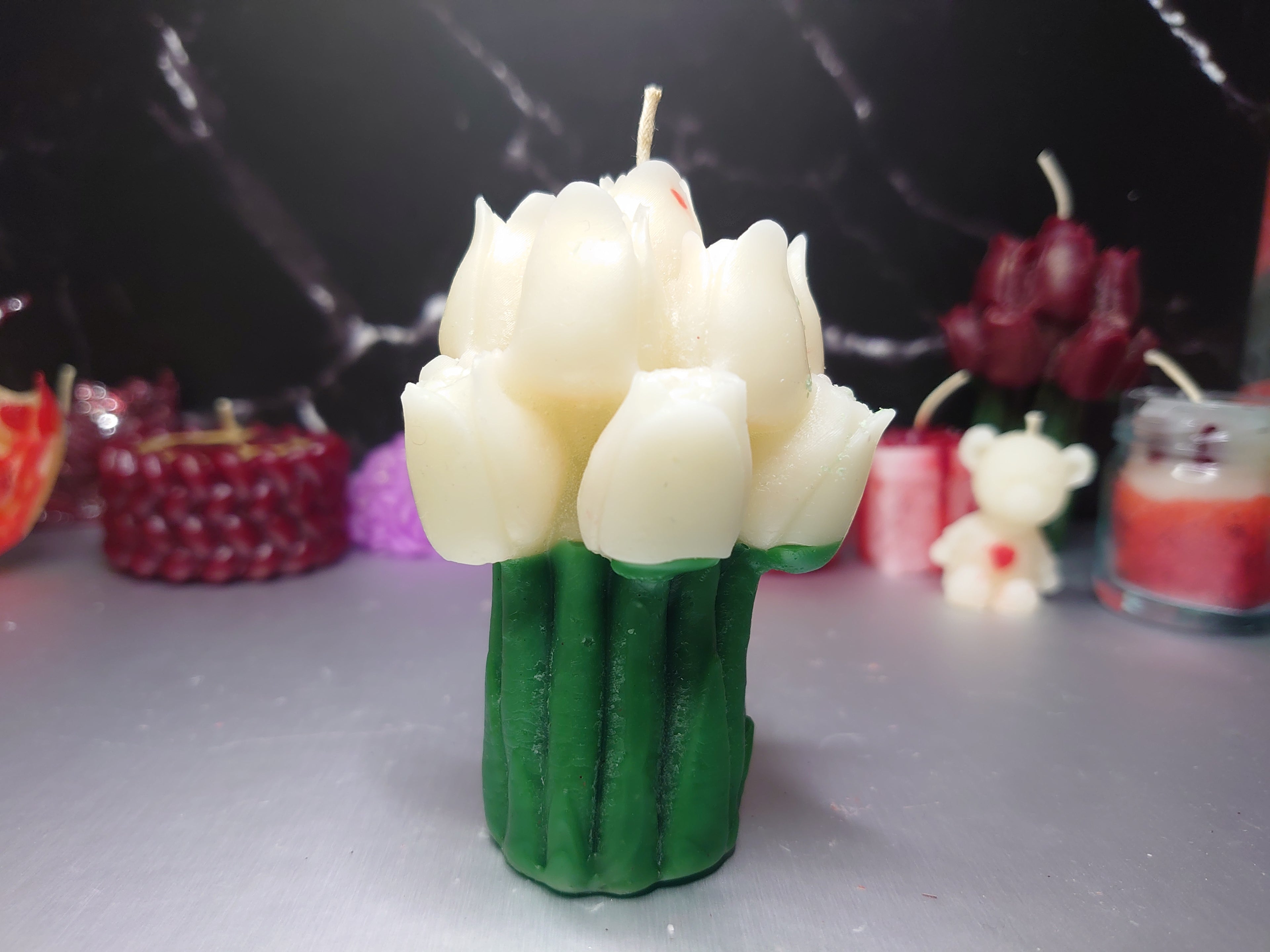 Tulip Scented Candle